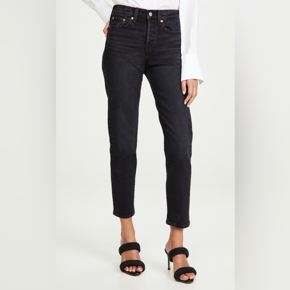 Levi's Black wedgie fit jeans